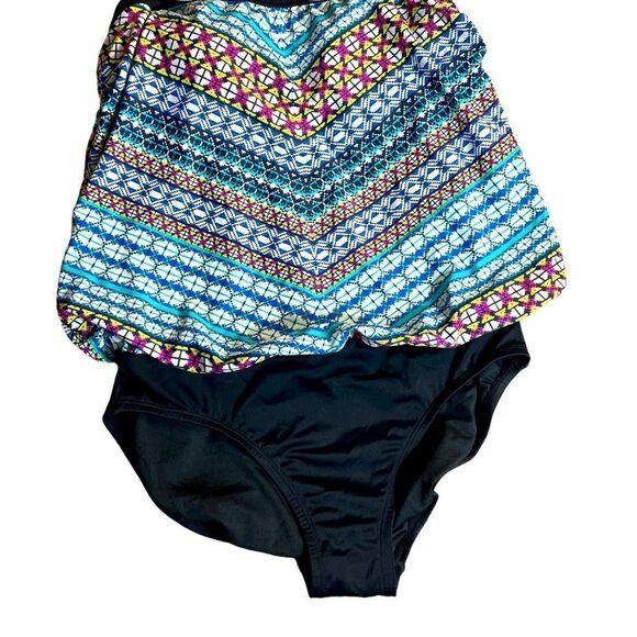 Jantzen Chevron Faux Tankini One Piece Swimsuit - Picture 4 of 9